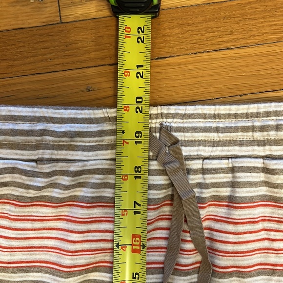 Max Studio Skirt - Picture 8 of 8